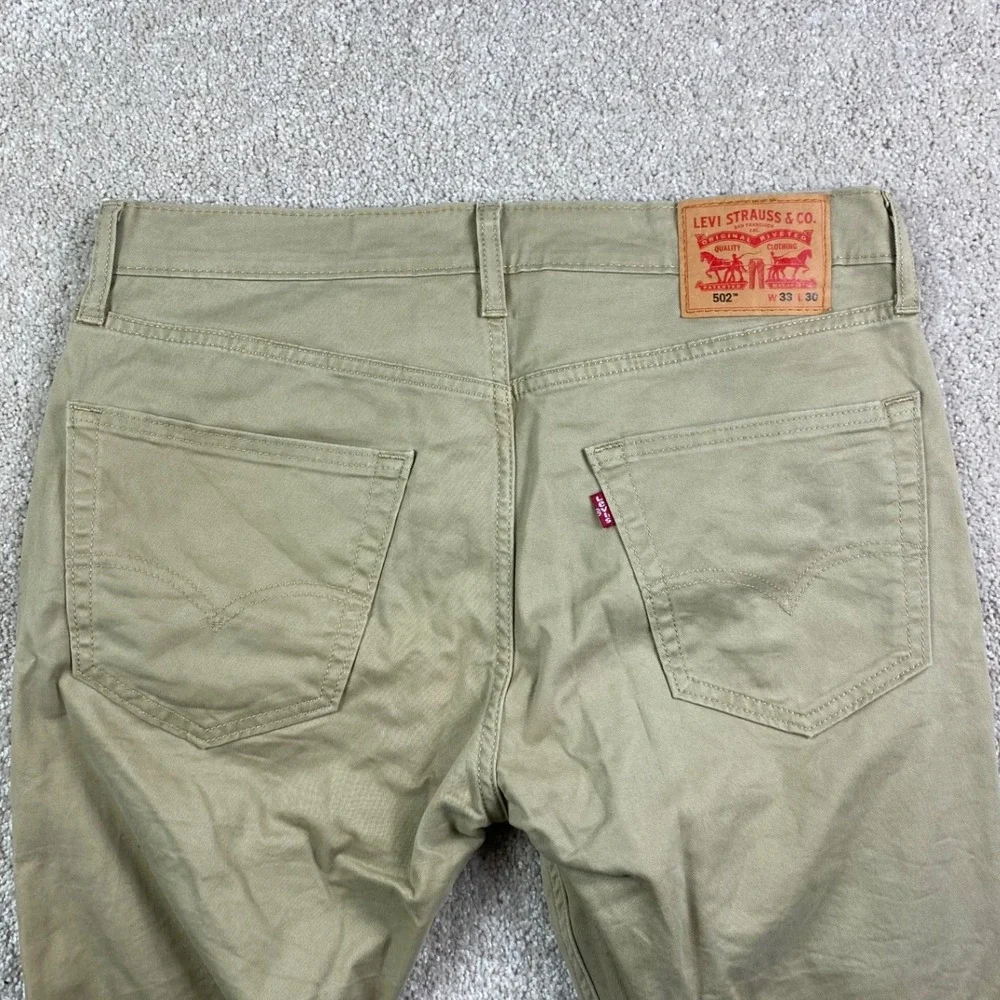 Levi's 502 Regular Taper All Seasons Tech Khaki Pants Mens 33x30 Tan Chinos